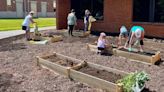 Bridgeport library kicks off gardening program for second year