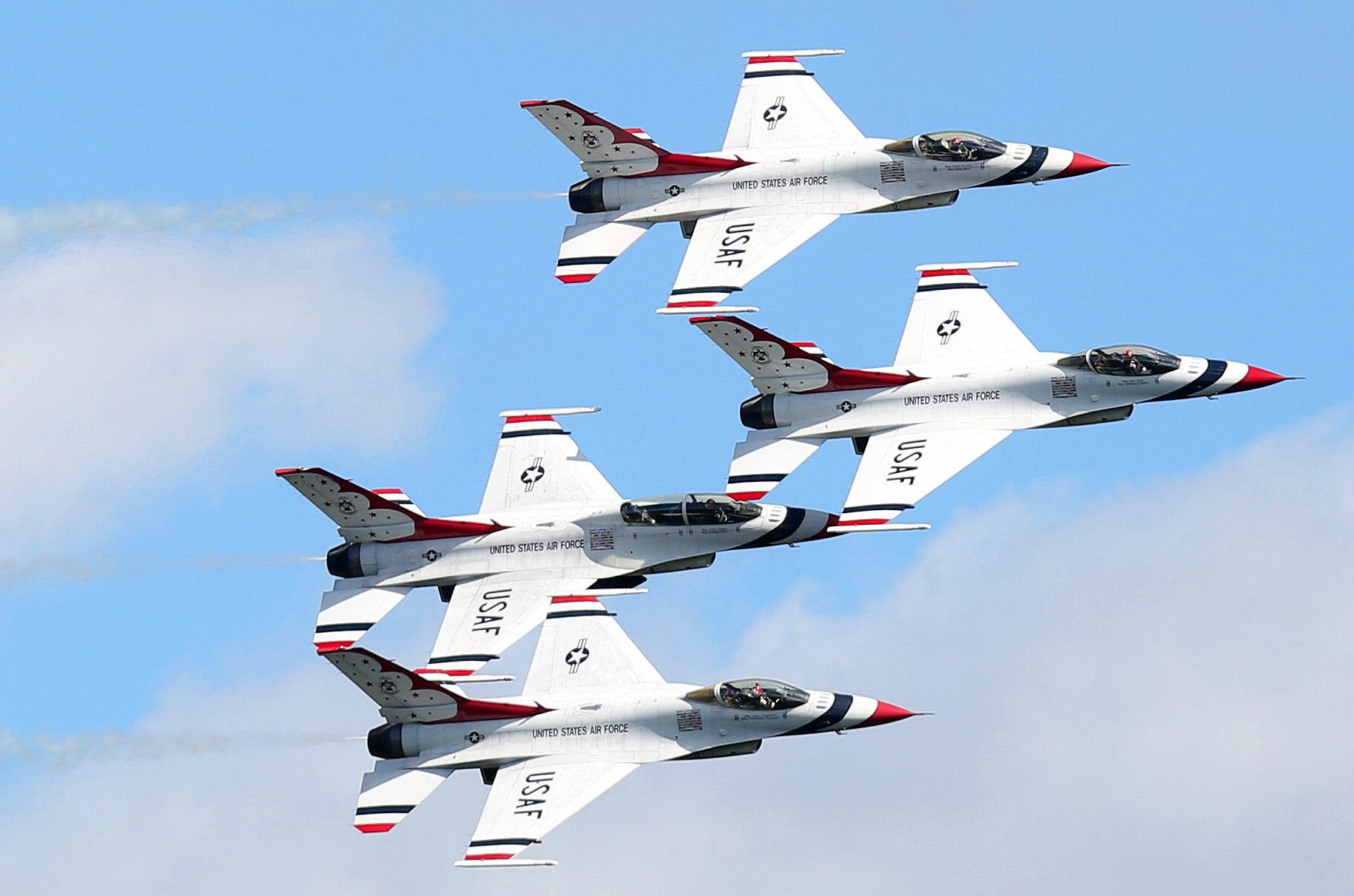 New York Air Show in Hudson Valley 'full steam ahead' despite rainy Friday weather