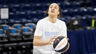 Who is Chennedy Carter? What to know about Chicago Sky guard, from stats to salary