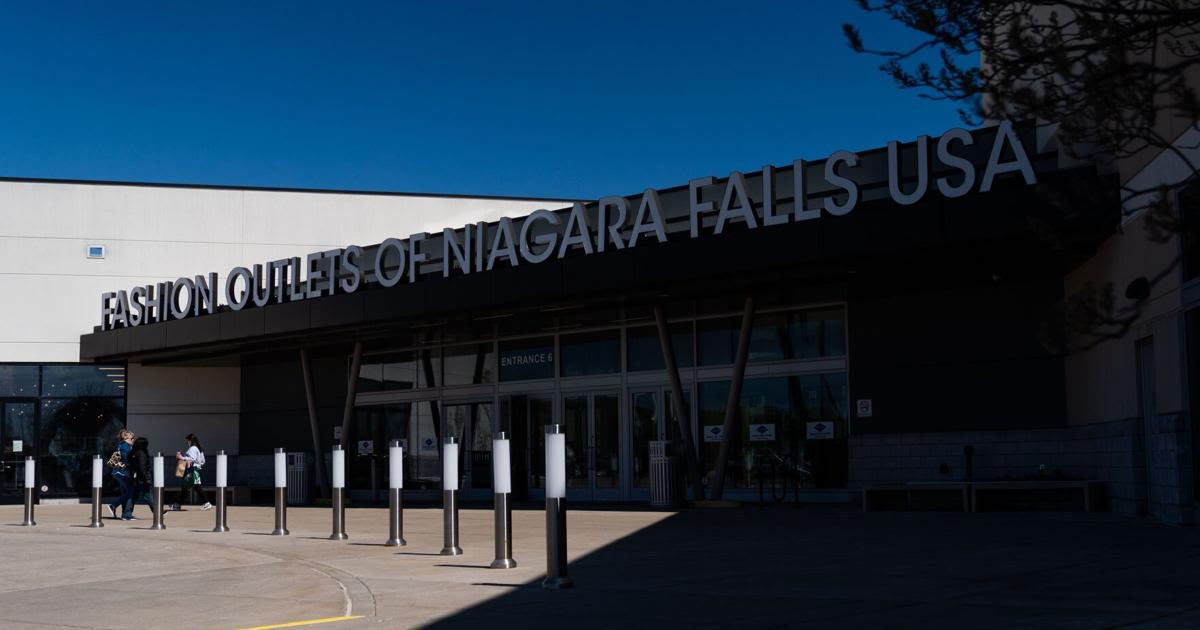 Five challenges facing the Fashion Outlets of Niagara Falls USA