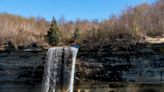 Michigan man dies while hiking at Pictured Rocks