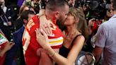 Travis Kelce "arrastra" a Taylor Swift con sus problemas de alcoholismo; así lo asegura una actriz