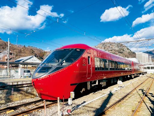 李清志專欄〉搭富士急景觀列車吃甜點喝咖啡，到河口湖賞富士山 - alive - 商業名人的生活美學