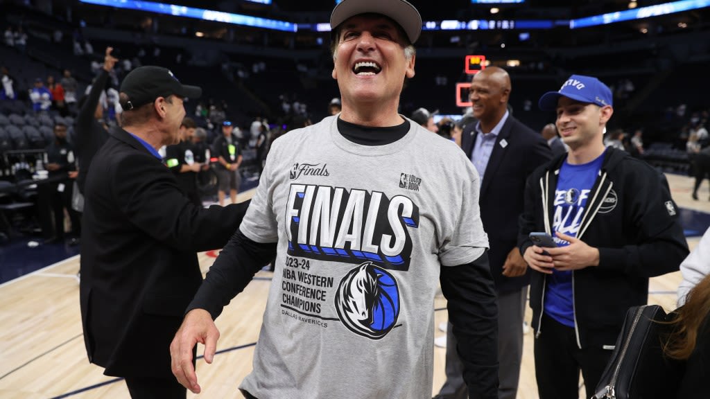 What does Mark Cuban do for the Mavericks now after selling the majority of the franchise?