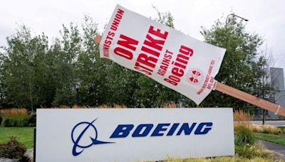 Boeing withdraws pay offer after failed negotiations with striking union