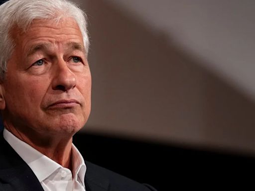 CEO de JPMorgan, Jamie Dimon, dice que es escéptico sobre un aterrizaje suave