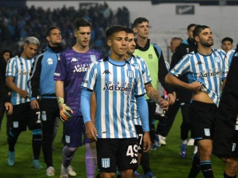 Racing con frustración y sin poder dar en la talla