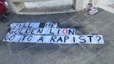 Banners Protesting Roman Polanski, Woody Allen Films Appear in Venice