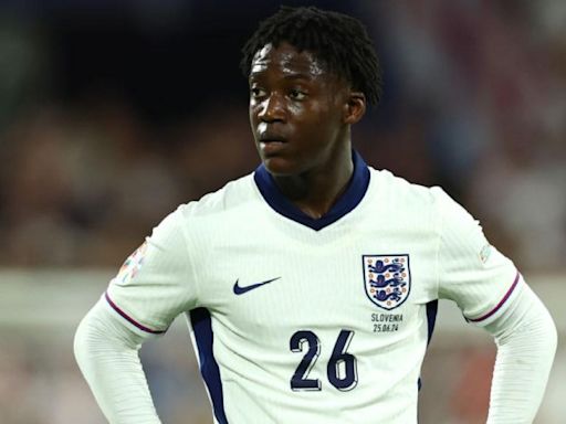 Jamie Carragher warns England fans over 'unrealistic' Kobbie Mainoo expectations