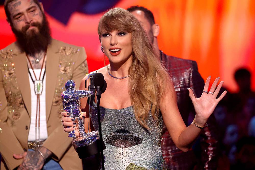 How Many Awards Did Taylor Swift Win at the 2024 VMAs?