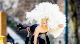 JO de Paris : un danseur fait une chute phénoménale et gâche la prestation de Lady Gaga en plein direct