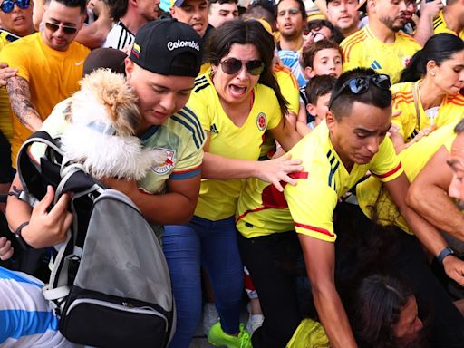 Chaos Erupts As Argentina, Colombia Fans Breach Gates At Copa America Final