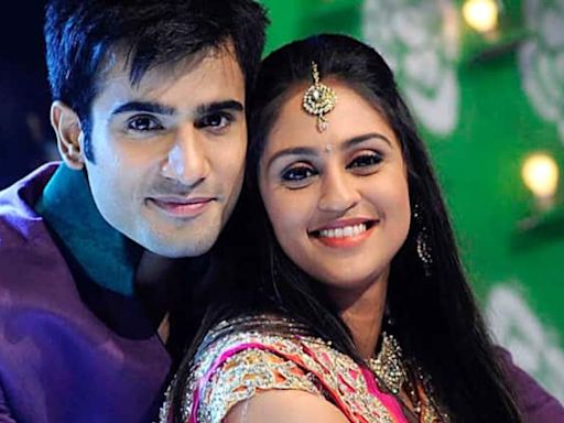 Krystle D'Souza Discusses Her Rumoured Relationship With Karan Tacker, Says 'I Don’t Miss...'