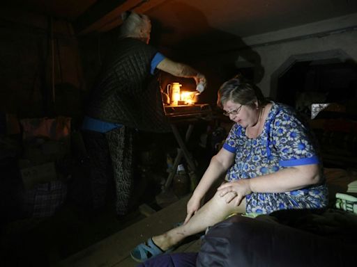 As Russia punches forward, Ukraine's Toretsk living in 'hell'