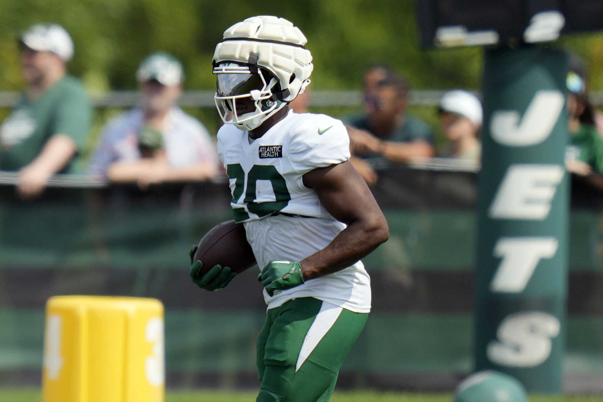 Breece Hall and Braelon Allen highlight the Jets' 'Killer B's' backfield