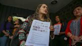 Organizaciones de mujeres reclaman listas paritarias en las elecciones de Ecuador