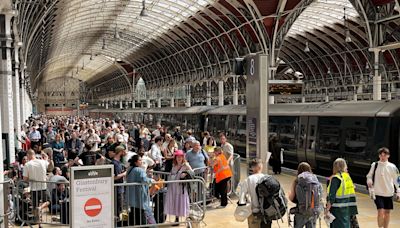 London travel news: Paddington delays for Elizabeth line, Heathrow Express and Glastonbury fans cleared