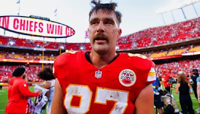 REPORT: Kansas City Chiefs Sign New Tight End As Some Call For Travis Kelce To Be Benched