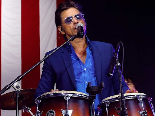 John Stamos' Son Billy Plays Drums on 'Good Vibrations' at Beach Boys Concert: Watch