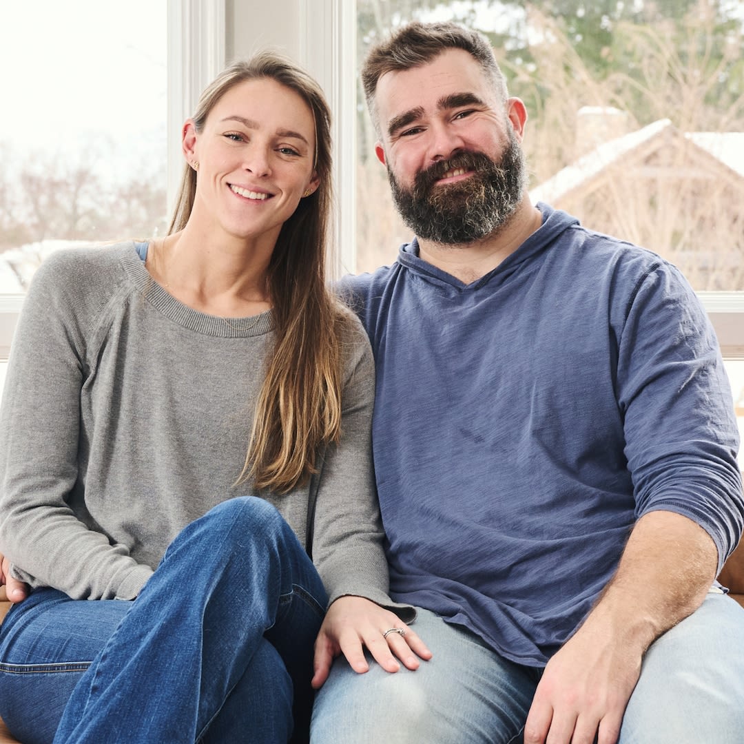 Jason Kelce Reveals the Eyebrow-Raising Gift He Got Wife Kylie for 6th Wedding Anniversary - E! Online