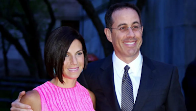 Posts Claim Students Walked Out of Duke Graduation Because Jerry Seinfeld is Jewish. Here's What We Found