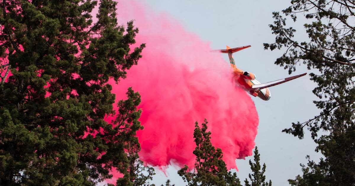 Wildfire on Bend's northern edge prompts evacuations