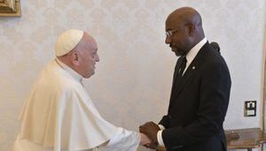 Georgia Senator meets with Pope Francis during visit to Rome