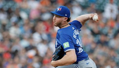 Cubs add to bullpen as trade deadline nears, but other relievers could be on the way out