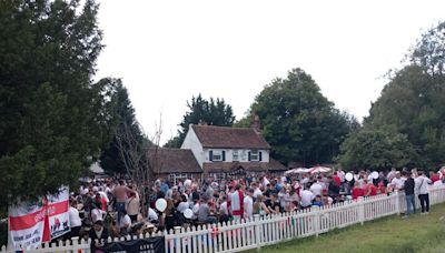 Hundreds turn out to watch England in the Euros final