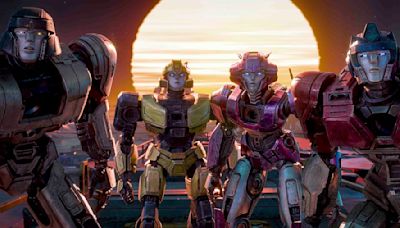 OK, Chris Hemsworth, Keegan-Michael Key And Brian Tyree Henry All Standing By Their Transformers Is Pretty Cool