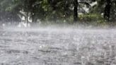 Gujarat: Heavy rains lash Surat, causing waterlogging