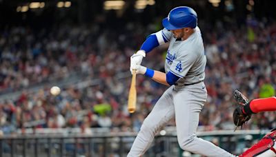 Dodgers' Gavin Lux searching to put his best foot forward at the plate