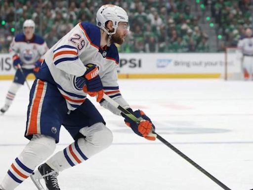 Insider Shares Unique Theory Why Oilers' Draisaitl Hasn't Signed An Extension