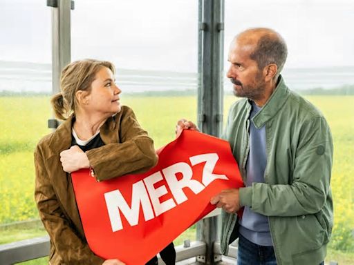 Dreh in Köln: „Merz gegen Merz“ mit Christoph Maria Herbst und Annette Frier geht in die nächste Runde