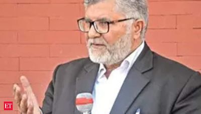 Former J&K High Court Bar Association Srinagar president Mian Qayoom detained for questioning, elections put on hold