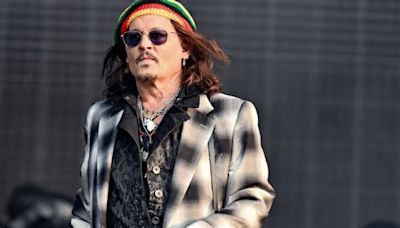 Johnny Depp vuole acquistare un castello in Italia? L’indiscrezione