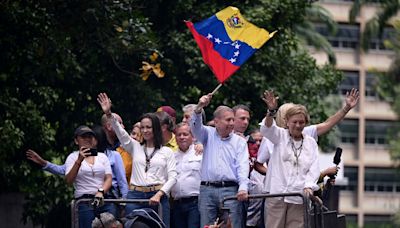 Venezuela: el chavismo se aferra al poder ante una oposición desactivada, aferrada a una esperanza, pero con miedo