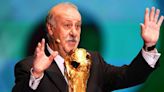 Spain hire Del Bosque to supervise football federation