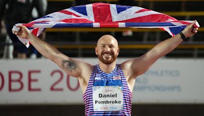 Briton Pembroke retains world javelin title