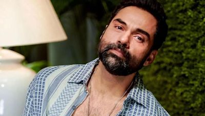 Abhay Deol turns DJ, spins the console at Kolkata gig: ‘A place ain’t lit till the people ain’t dancin’