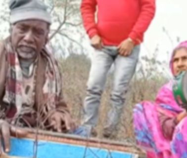 Video Of Elderly Couple Singing 'Sawan Ka Mahina' From Farm Goes Viral For Soulful Rendition