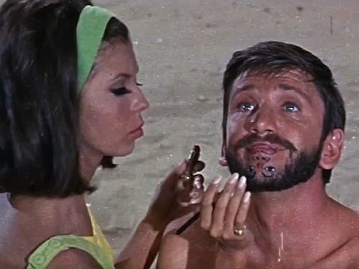 Before Gilligan's Island, Tina Louise & Bob Denver Starred In Another Beach-Themed Project - SlashFilm