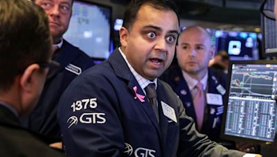 The market sell-off spills over into a global one