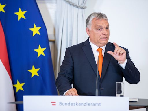 Orbán demanda a los medios que informaron sobre posible retirada de los supermercados Spar