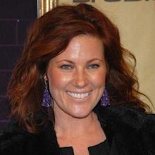 Elisa Donovan