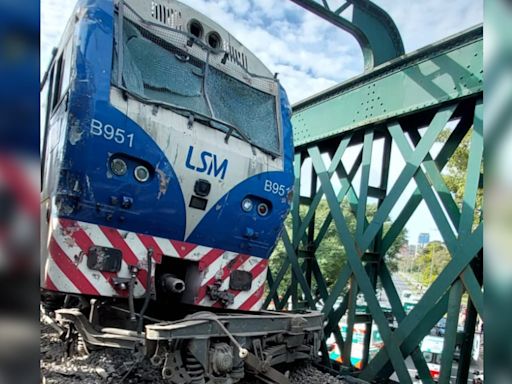 Así quedaron los trenes de la línea San Martín tras el choque en Figueroa Alcorta y Dorrego