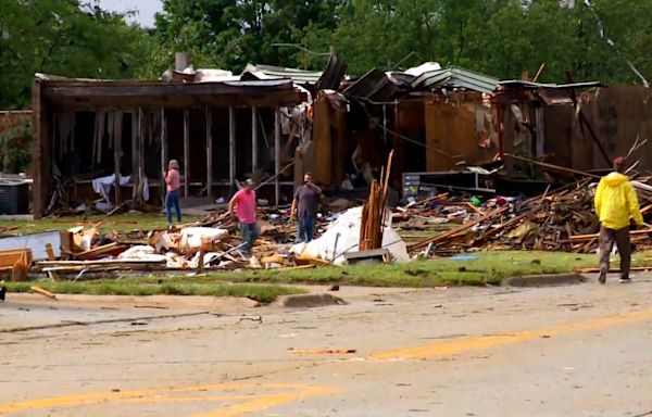 Tornado causes major damage in rural Iowa city amid outbreak of severe storms in the Midwest