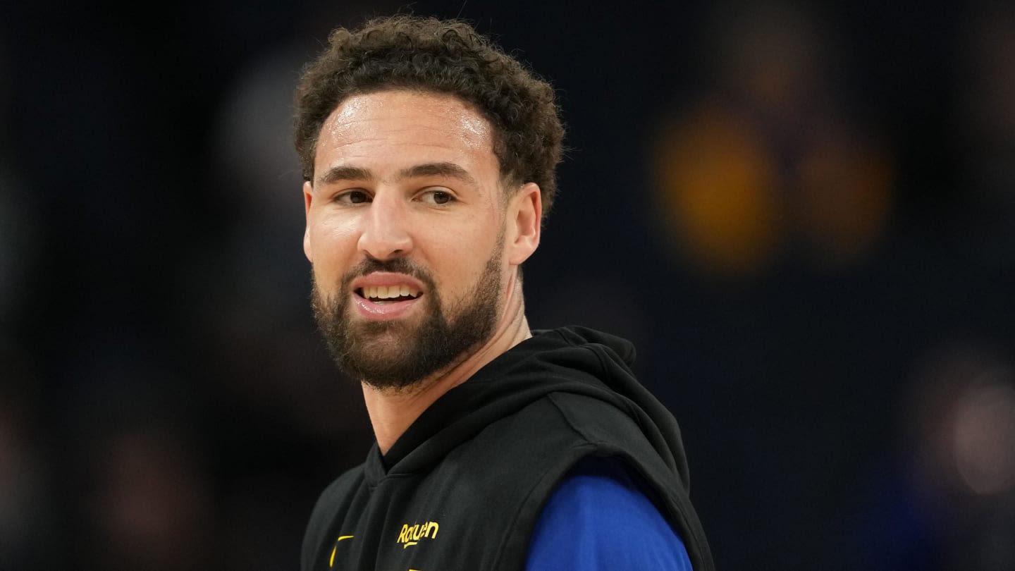 Klay Thompson Reunites With Golden State Warriors Champion