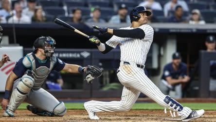 Yankees Injury Tracker: Juan Soto exits Thursday's game with forearm discomfort