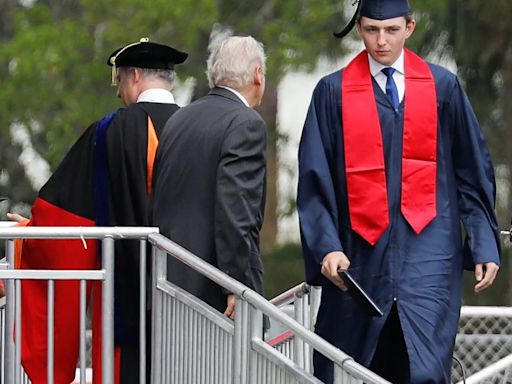 Barron, hijo menor de Donald Trump, rompió la tradición familiar y asistirá a la Universidad de Nueva York